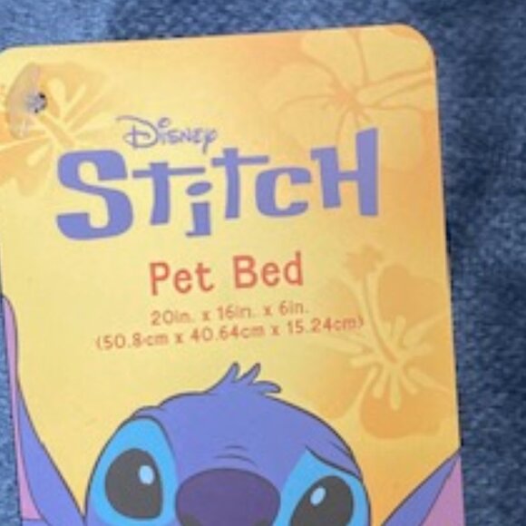Disney Stitch Pet Bed 20in x 16in x 6in - Picture 2 of 6
